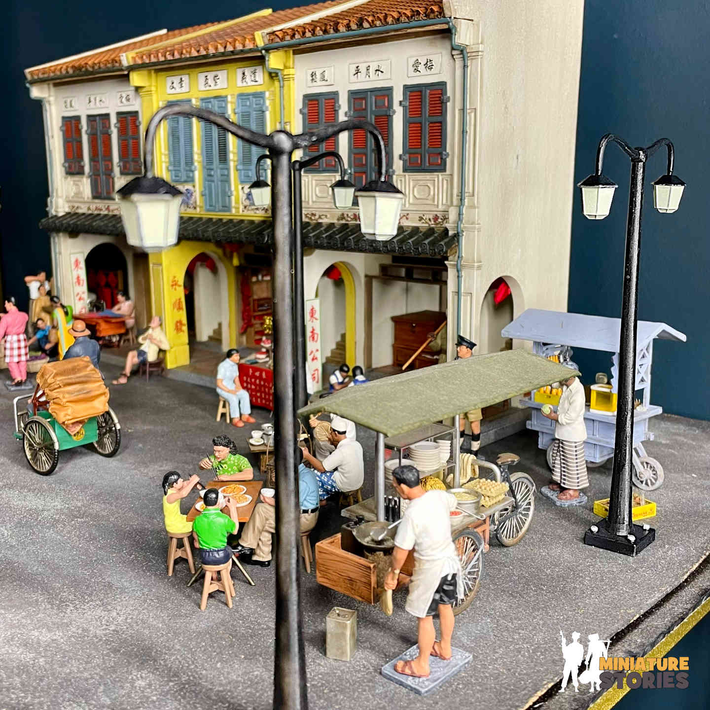 Miniature-Stories-Product-3D002-Chinatown-Street-Lamps_3_1440x1440.jpg