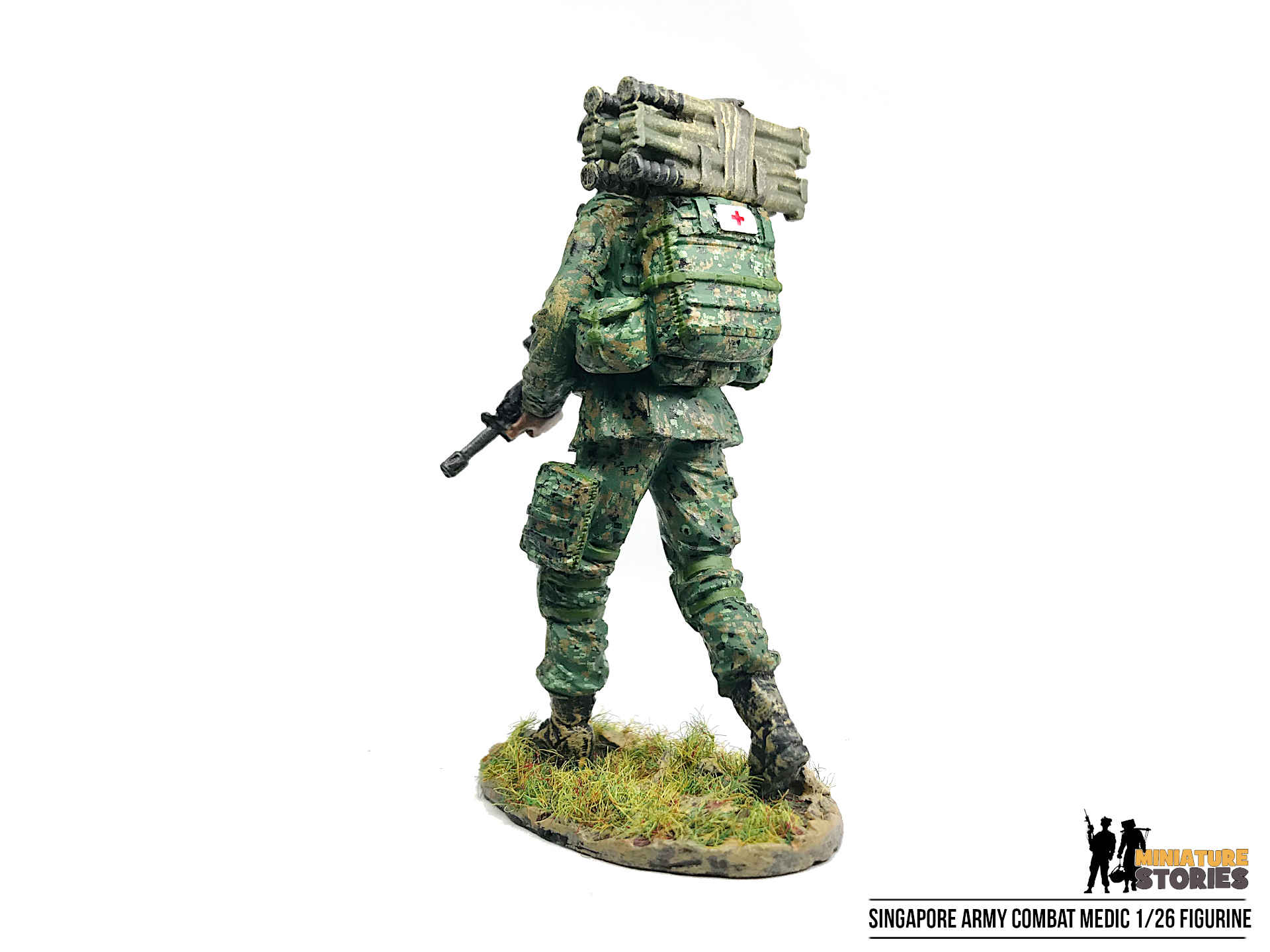 Miniature-Stories-Product-SA021-Combat-Medic-Back-2-1920×1440-1.jpg