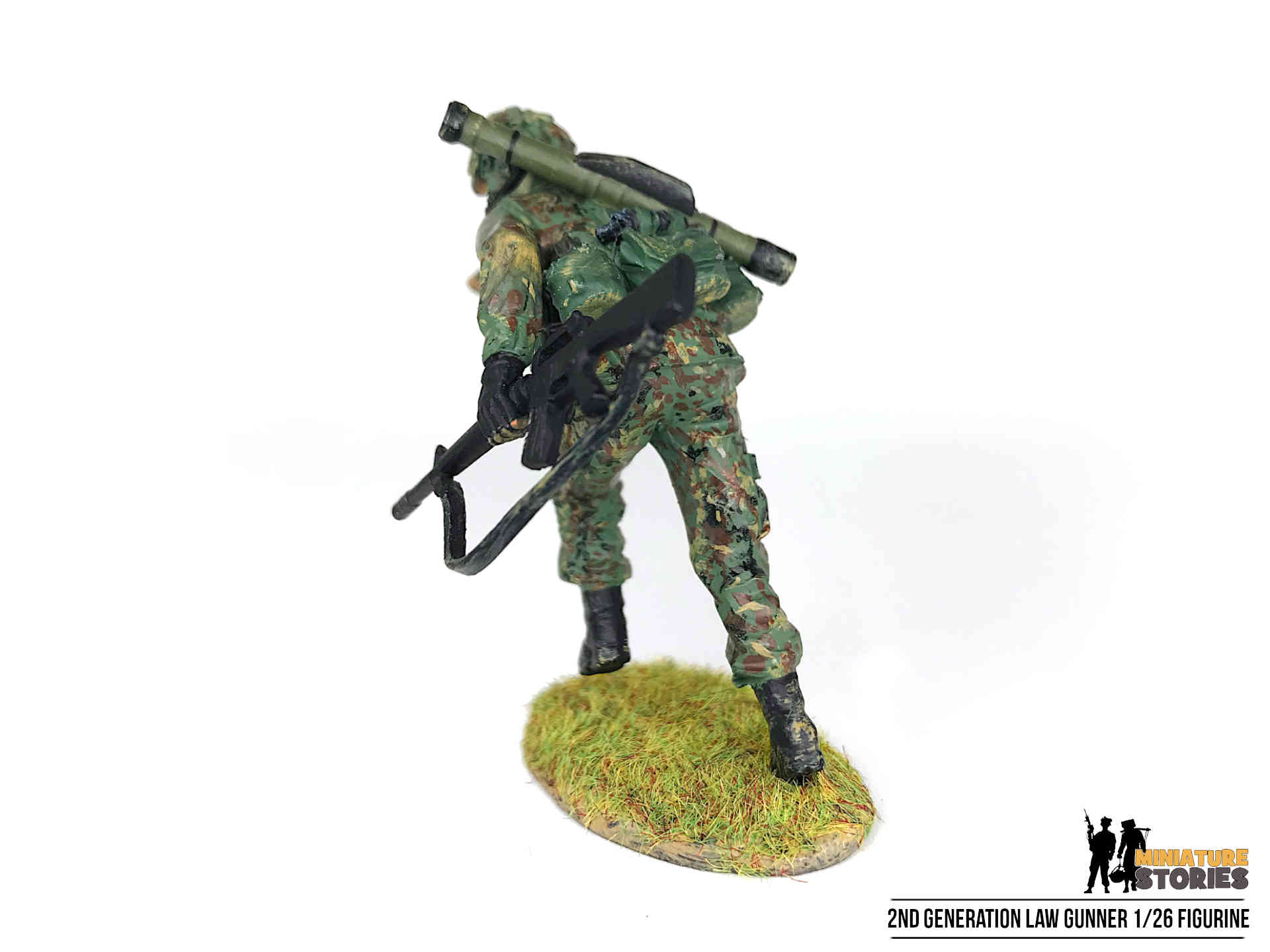 Miniature-Stories-Product-SA025-2G-LAW-Gunner-Back-3-1920×1440-1.jpg