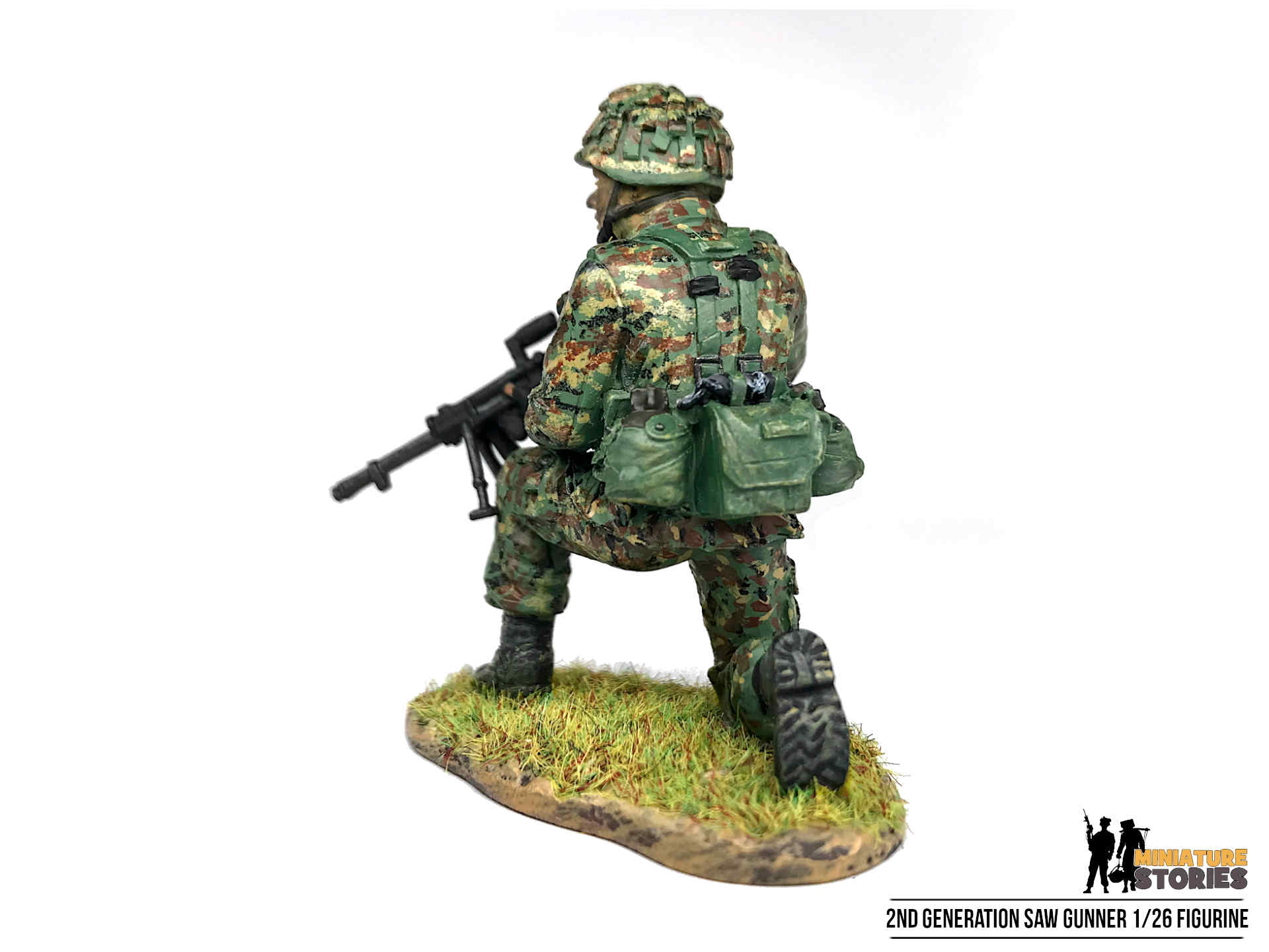 Miniature-Stories-Product-SA026-2G-SAW-Gunner-Back-2-1920×1440-1.jpg