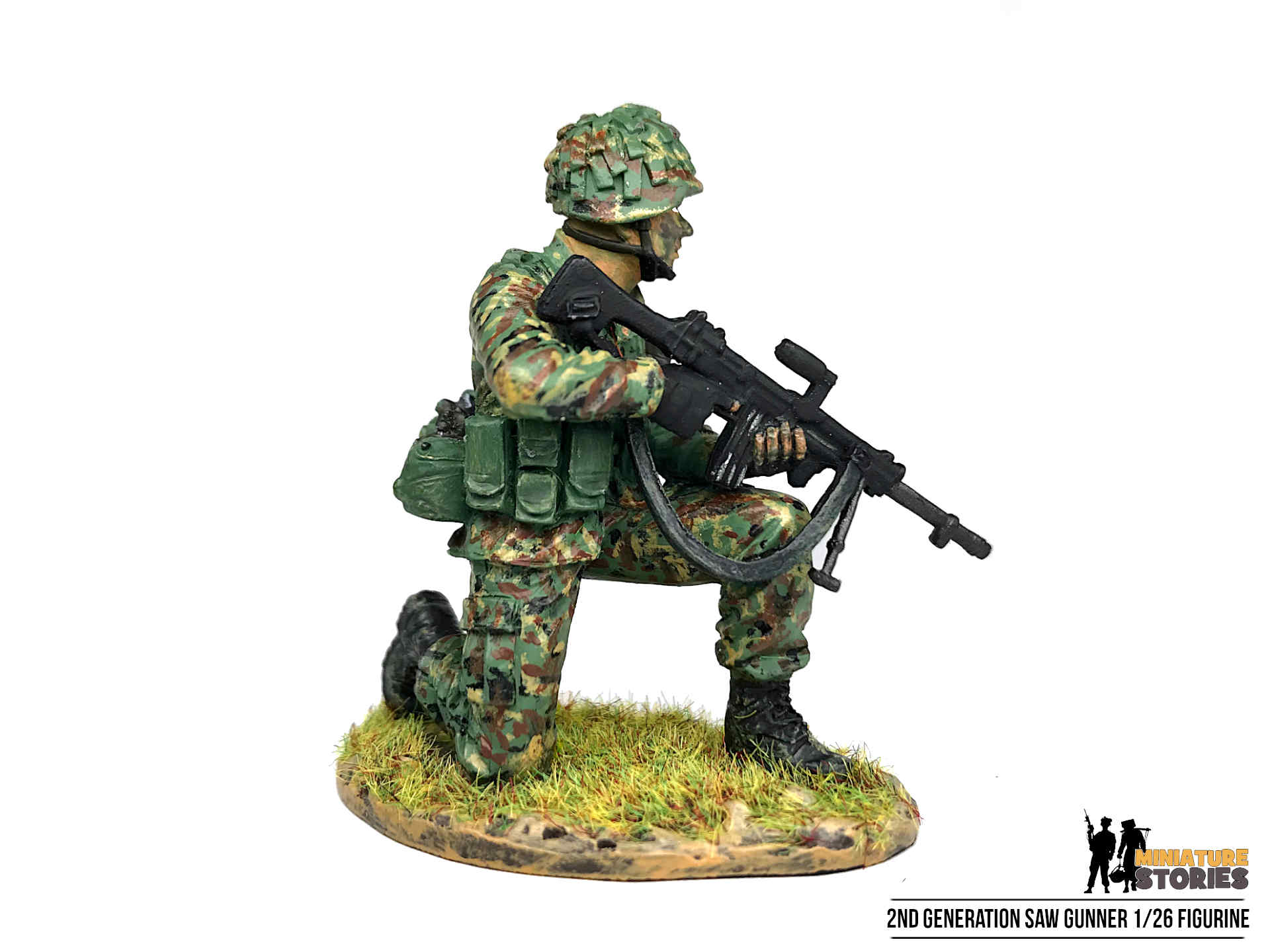 Miniature-Stories-Product-SA026-2G-SAW-Gunner-Right-1920×1440-1.jpg