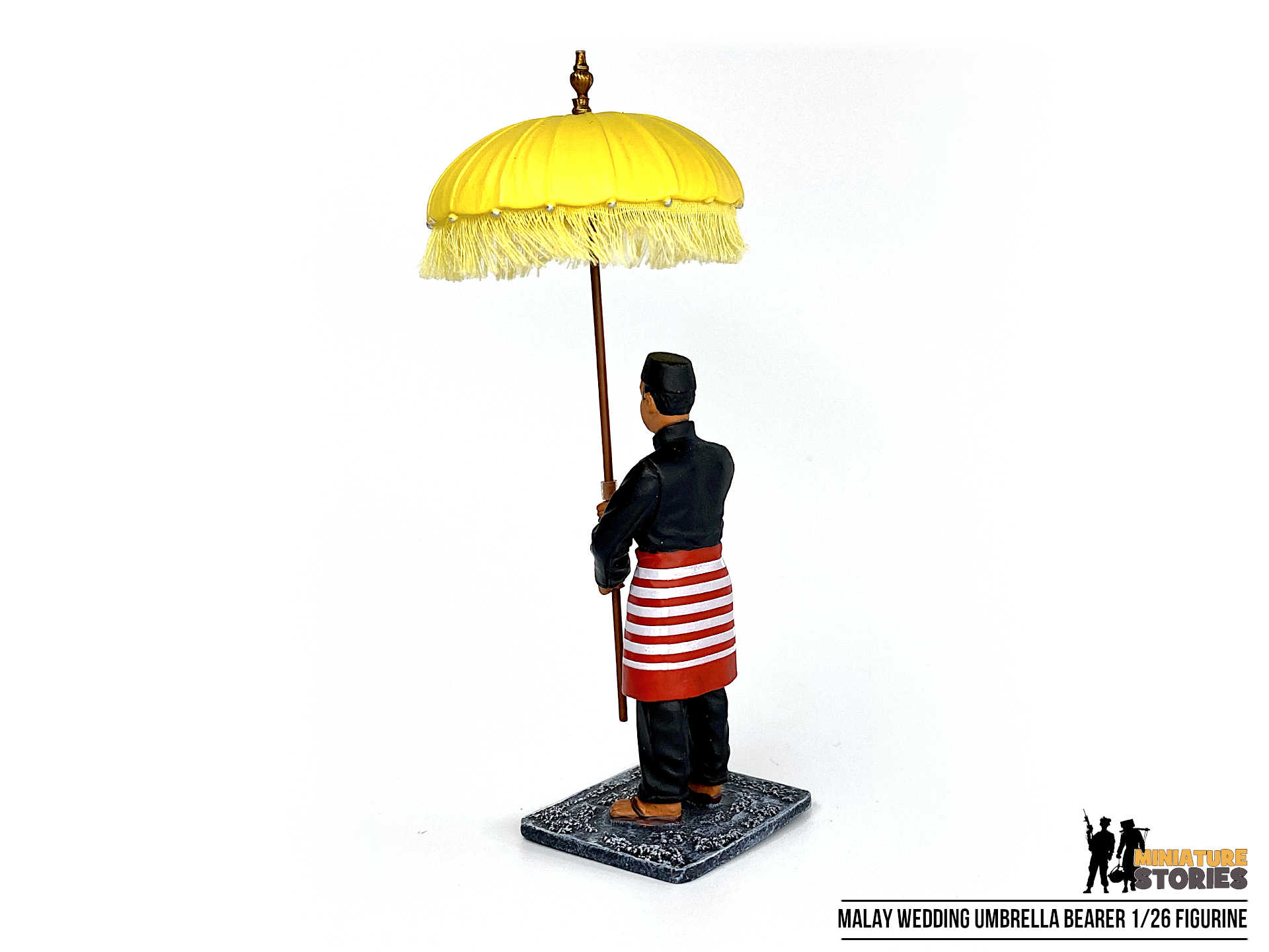 Miniature-Stories-Product-SH028A-Malay-Wedding-Umbrella-Bearer-Back-3.jpg