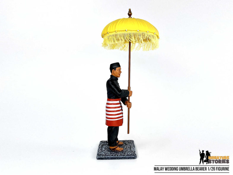 Malay Wedding Umbrella Bearer (SH028A) Miniature Stories
