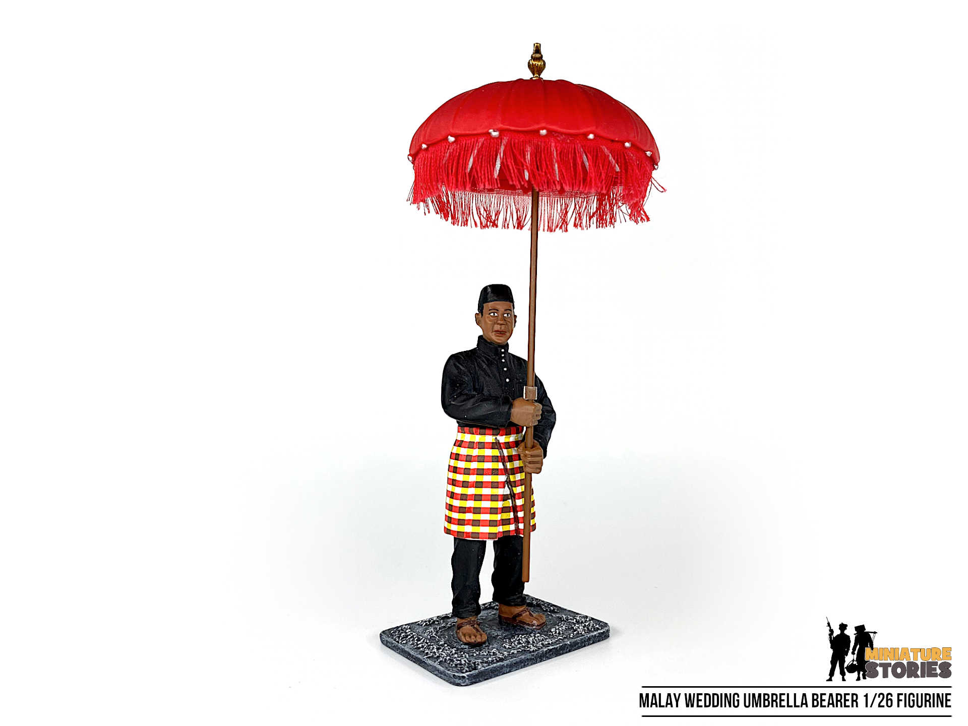 Miniature-Stories-Product-SH028B-Malay-Wedding-Umbrella-Bearer-Front-4.jpg