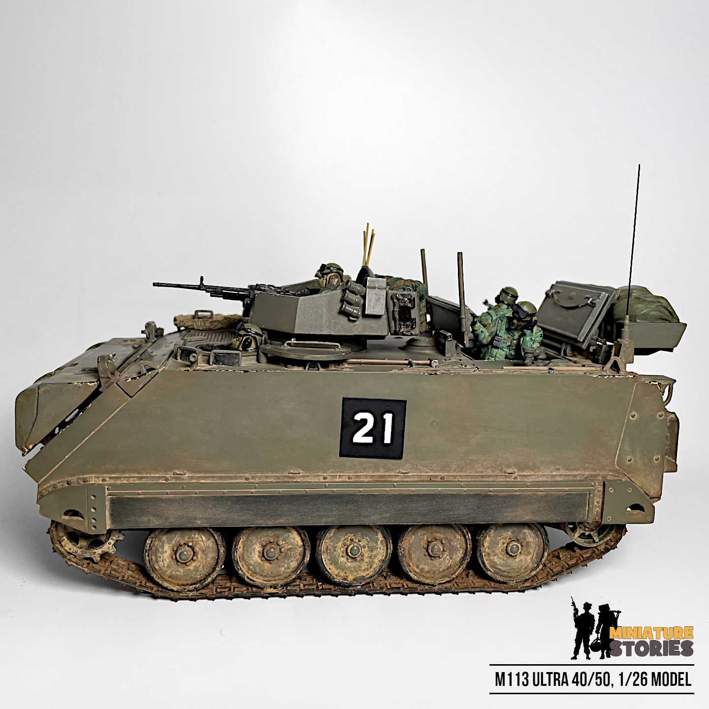 c3_Miniature-Stories-Product-M113_1440x1440.jpg
